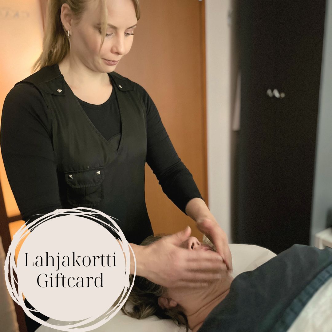 A-Booster on tehokas mutta hellävarainen A-vitamiinihoito, joka uudistaa ja vahvistaa ihoa syvältä. Retinoli aktivoi solujen uusiutumisen ja palauttaa ihon kimmoisuuden, tehden siitä napakamman, kirkkaamman ja elinvoimaisemman. Täydellinen hoito ikääntyvälle, ohentuvalle tai epätasaiselle iholle – kun haluat herättää ihosi luonnollisen hehkun ilman aggressiivisia happoja.